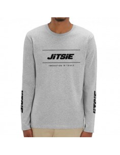 grey long sleeved tshirt